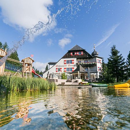 Schlosshotel Seewirt Turracher Hohe Esterno foto